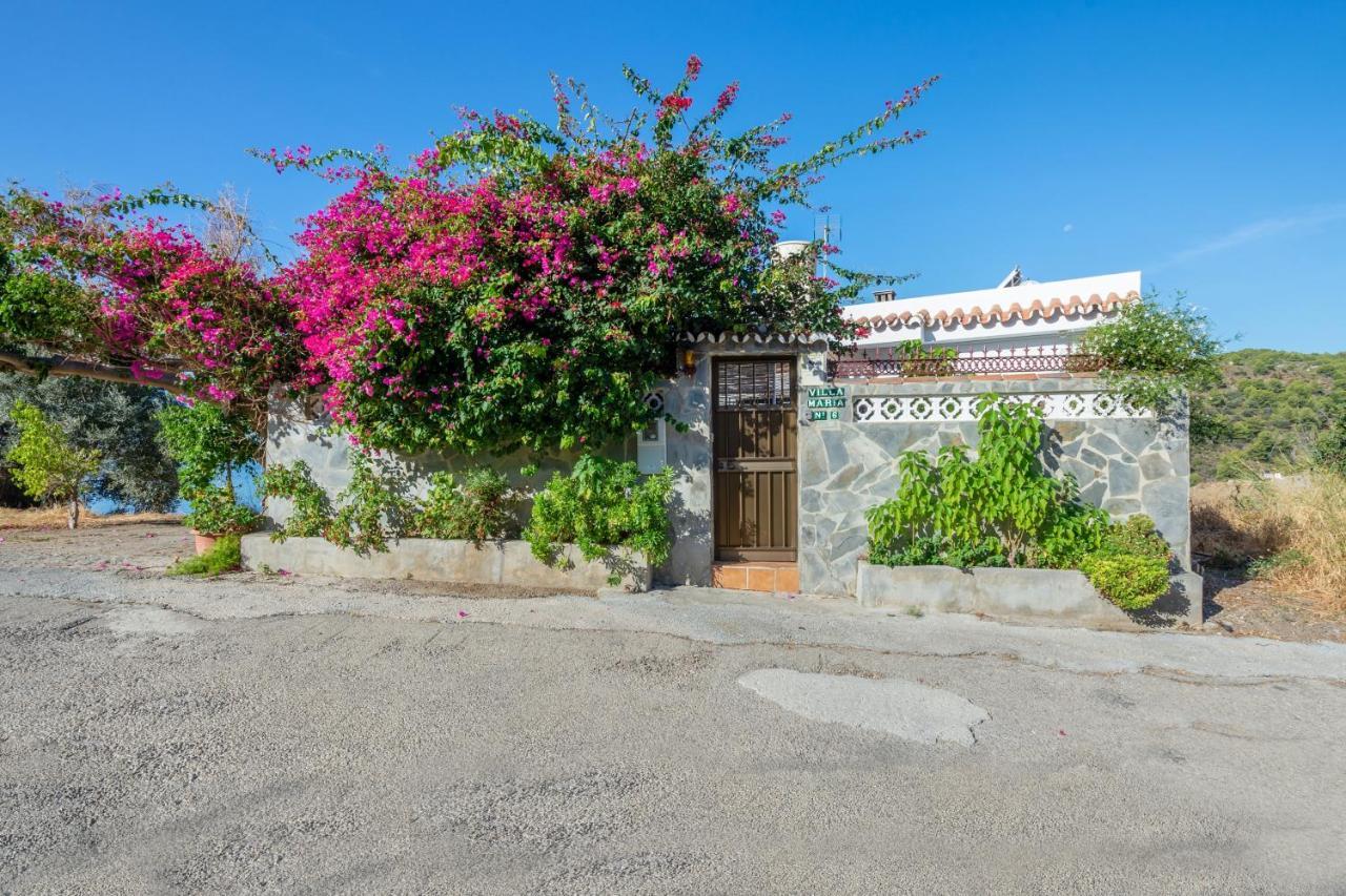 Hébergement de vacances Charming House With Sea View, And Private Pool Nerja