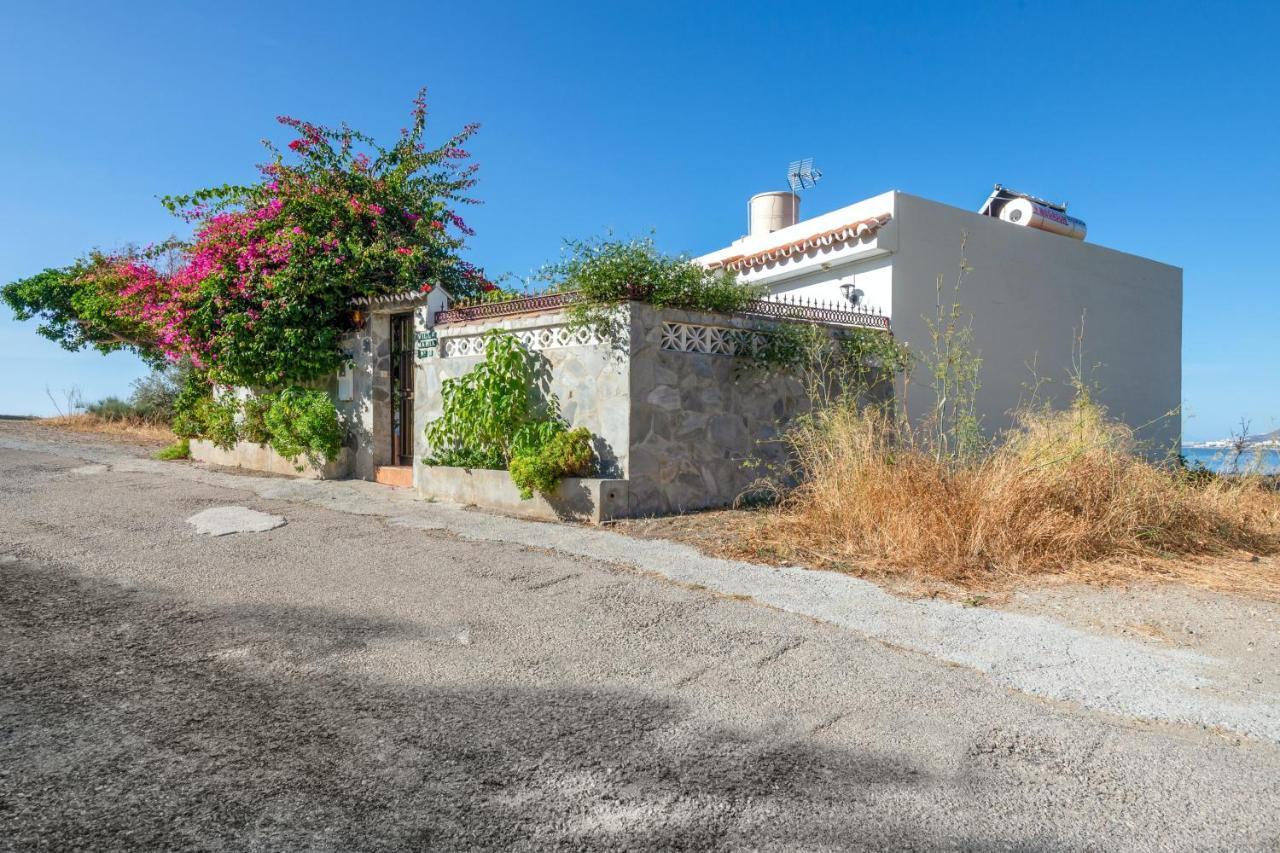 Hébergement de vacances Charming House With Sea View, And Private Pool